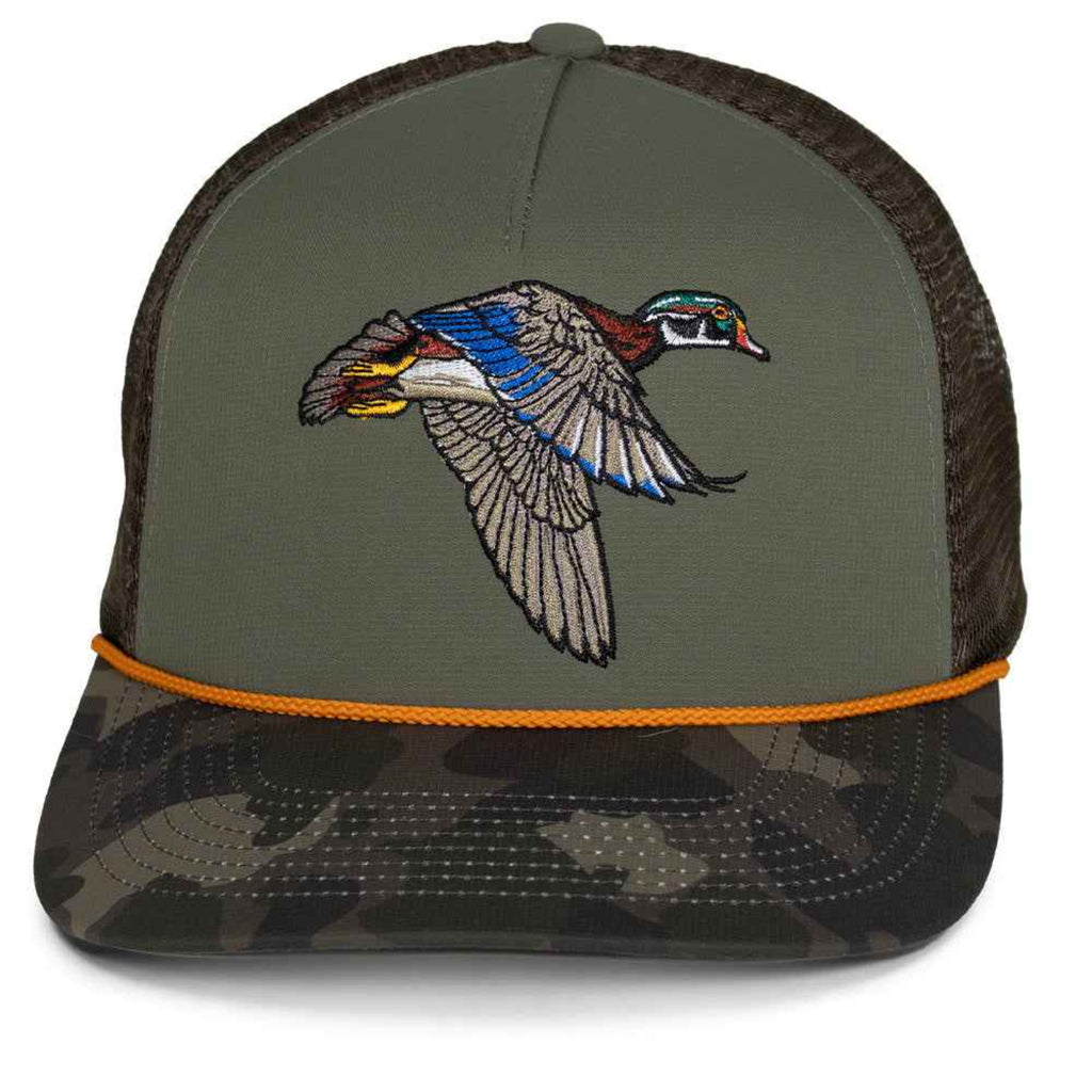 Flying Wood Duck Trucker Hat – Stylish 5-Panel Design